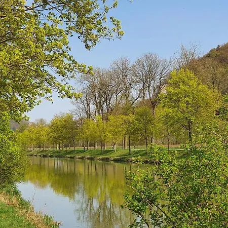 Schaeffer Mit Klimaanlage Und Freisitz Im Garten Апартаменты *