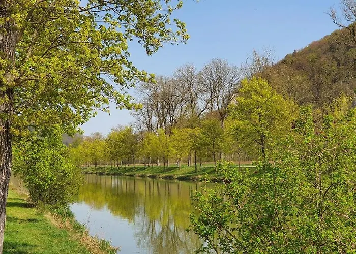 Schaeffer Mit Klimaanlage Und Freisitz Im Garten Appartamento *